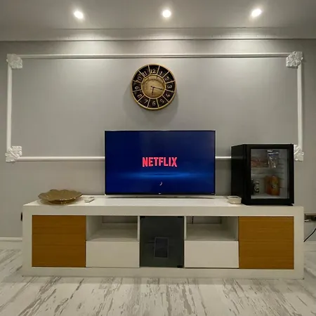 Διαμέρισμα Large Full Close To Istanbul Airport